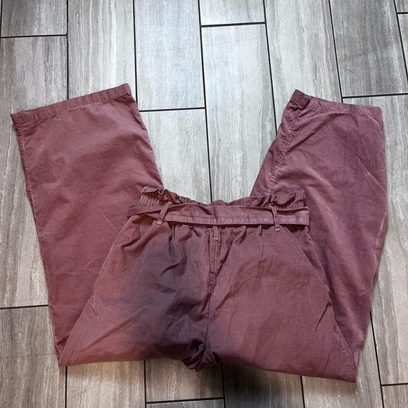 American Eagle AE High Waisted Belted Wide Leg Paper Bag Pants Size Medium - Picture 6 of 7